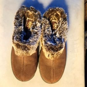 Sketchers fizzy slip on shoes